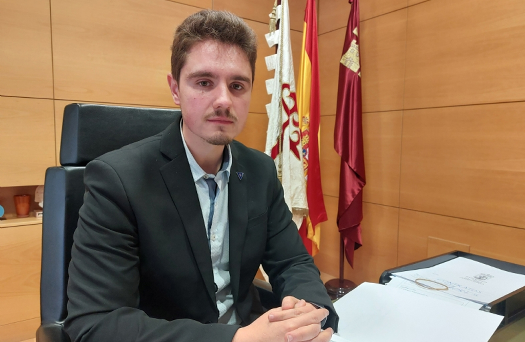 El alcalde encarga un informe jurídico que estudie las deficiencias al Plan General emitidas por la Comunidad Autónoma